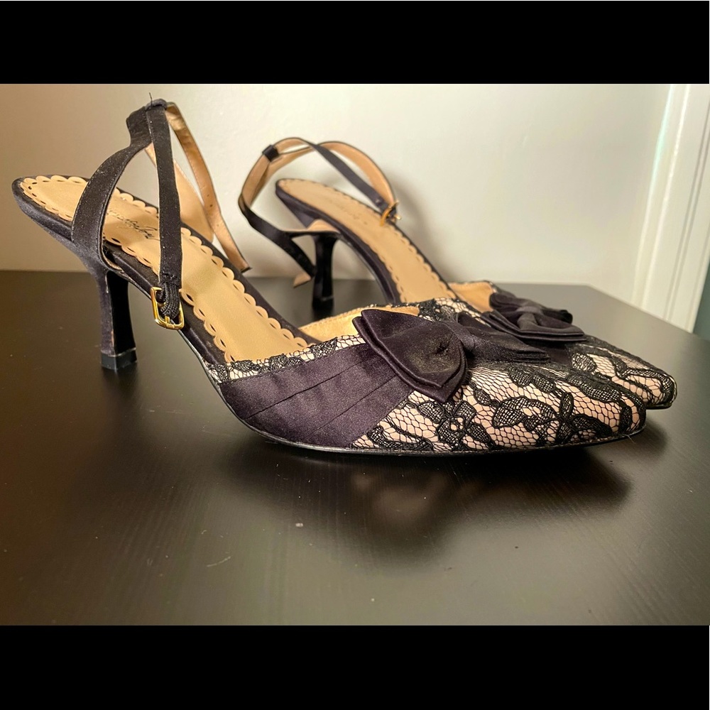 Vintage Style Heels Lace and Bow
